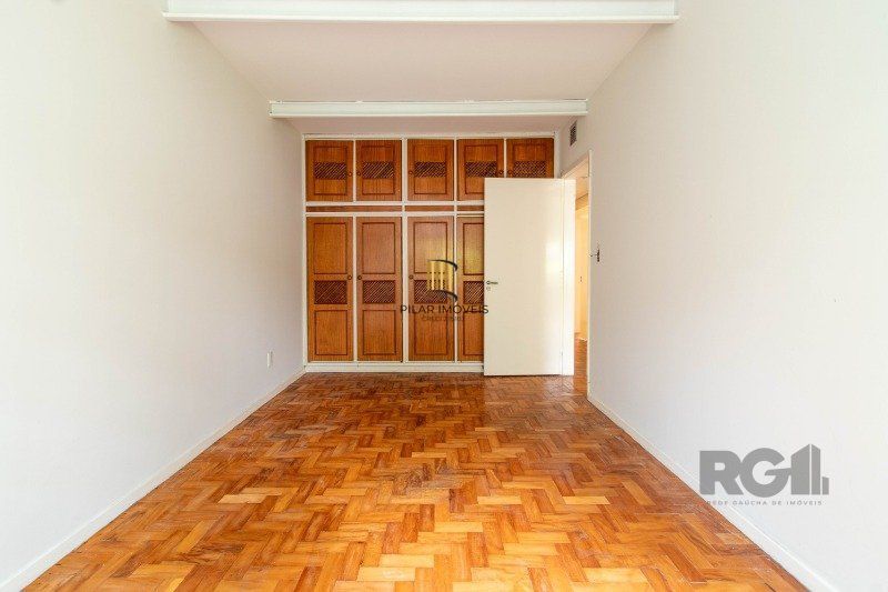 Casa 5 dormitórios no bairro Boa Vista