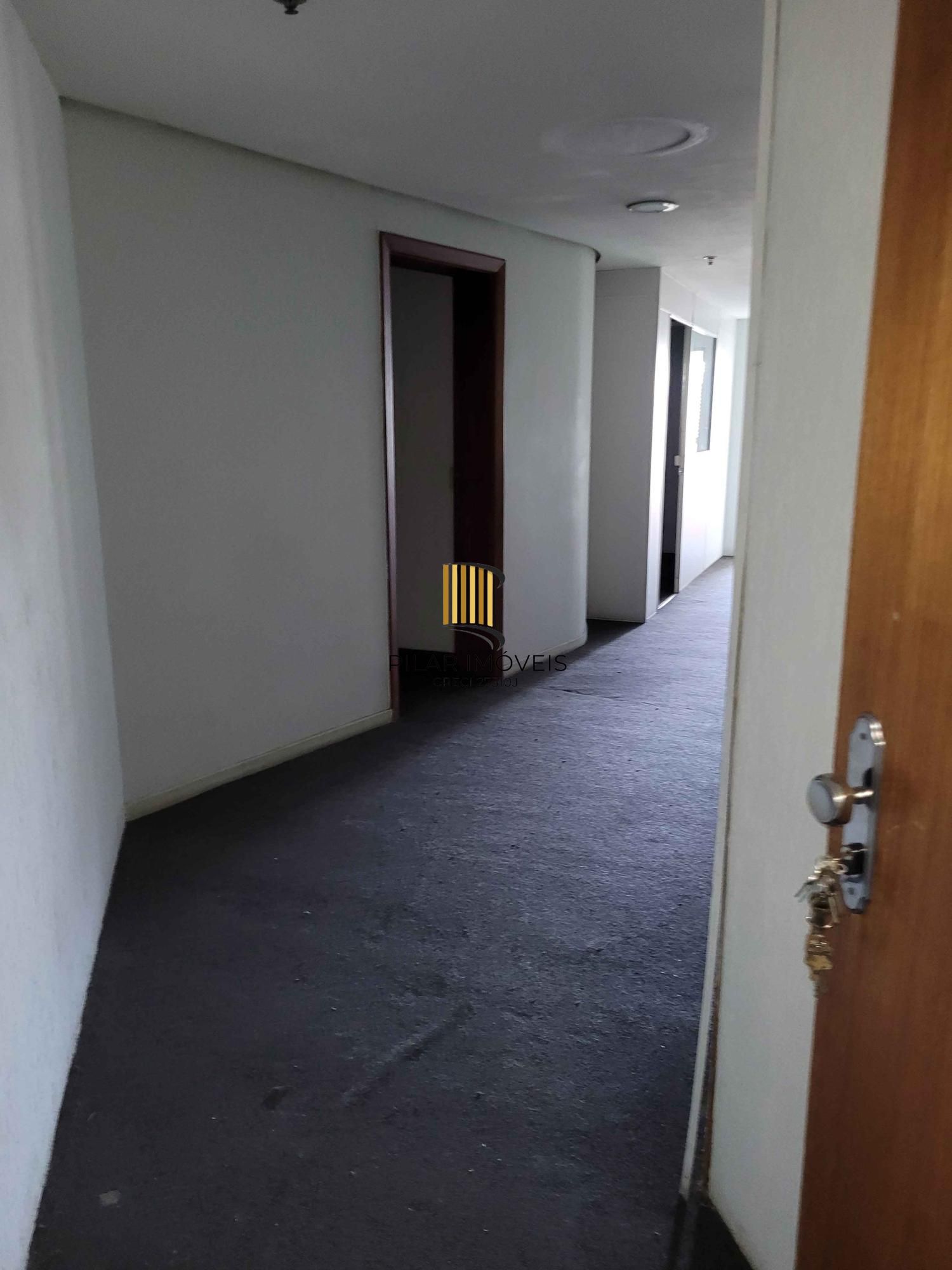 🏢 Conjunto de Salas Comerciais na barros cassal esquina Farrapos