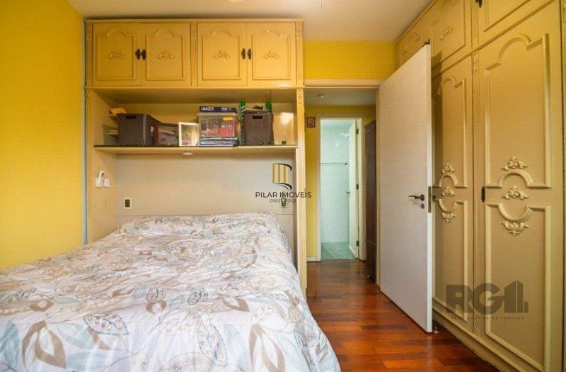 Excelente apartamento de 148m² com 3 dormitórios sendo 1 suíte e 2 vagas. 