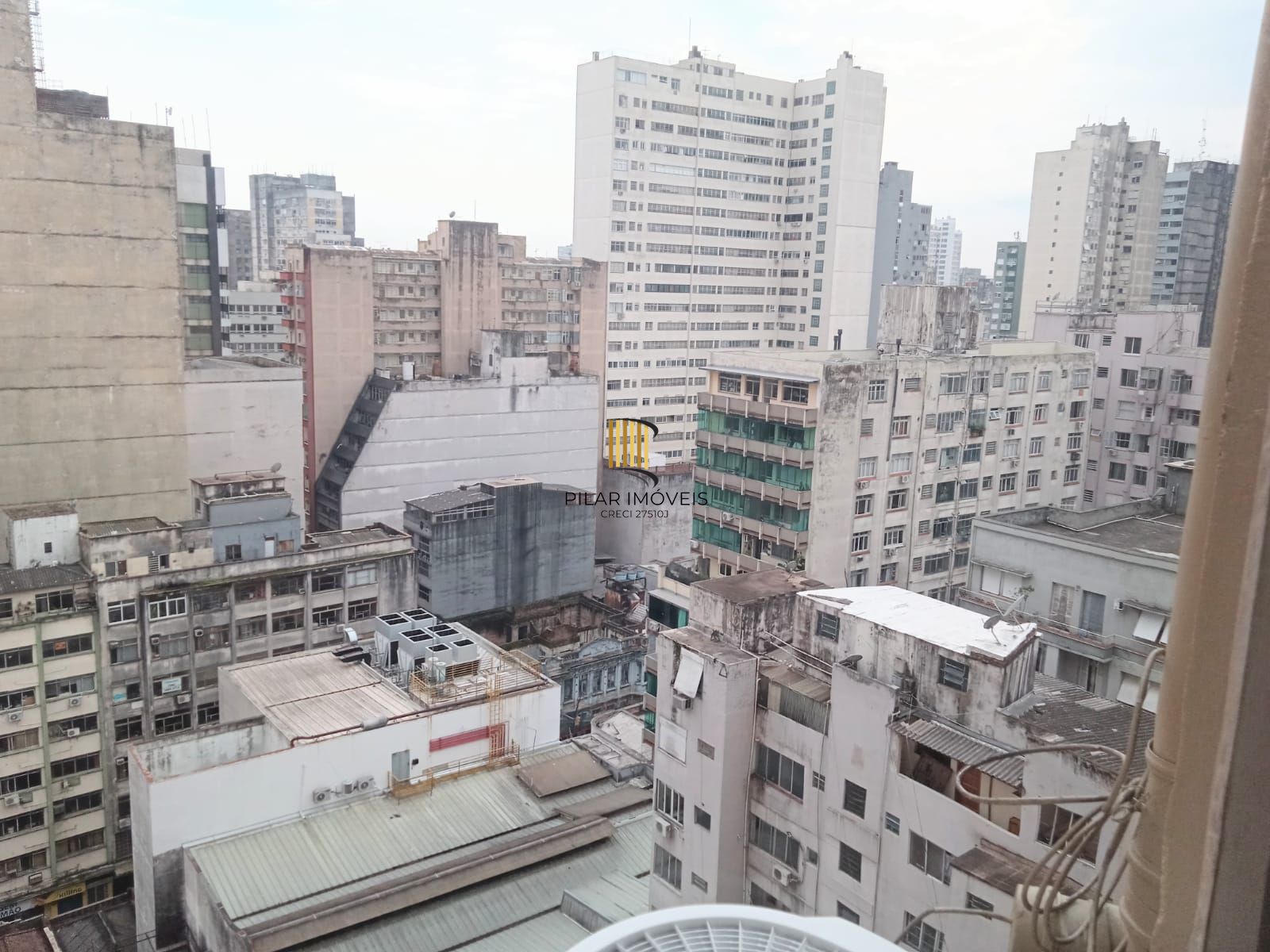 🏢 Apartamento à venda – Condomínio Amazônia | Av. Borges de Medeiros