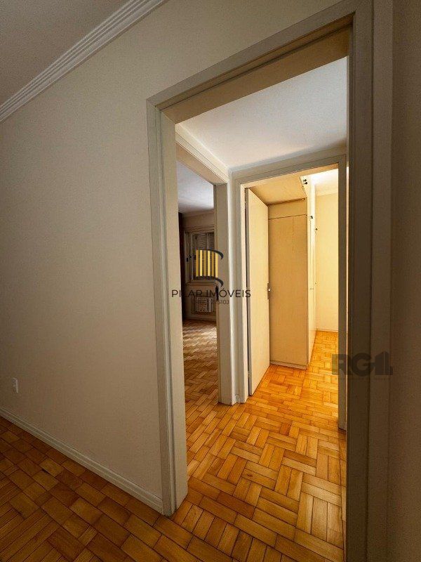 Apartamento 2 dormitórios no bairro Moinhos de Vento