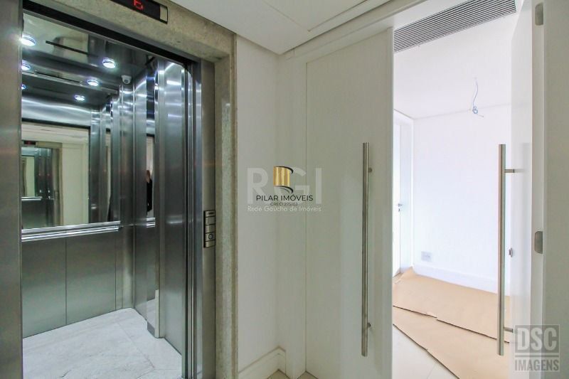 Apartamento para Venda - 303m², 4 dormitórios, sendo 4 suites, 4 vagas - Bela Vista