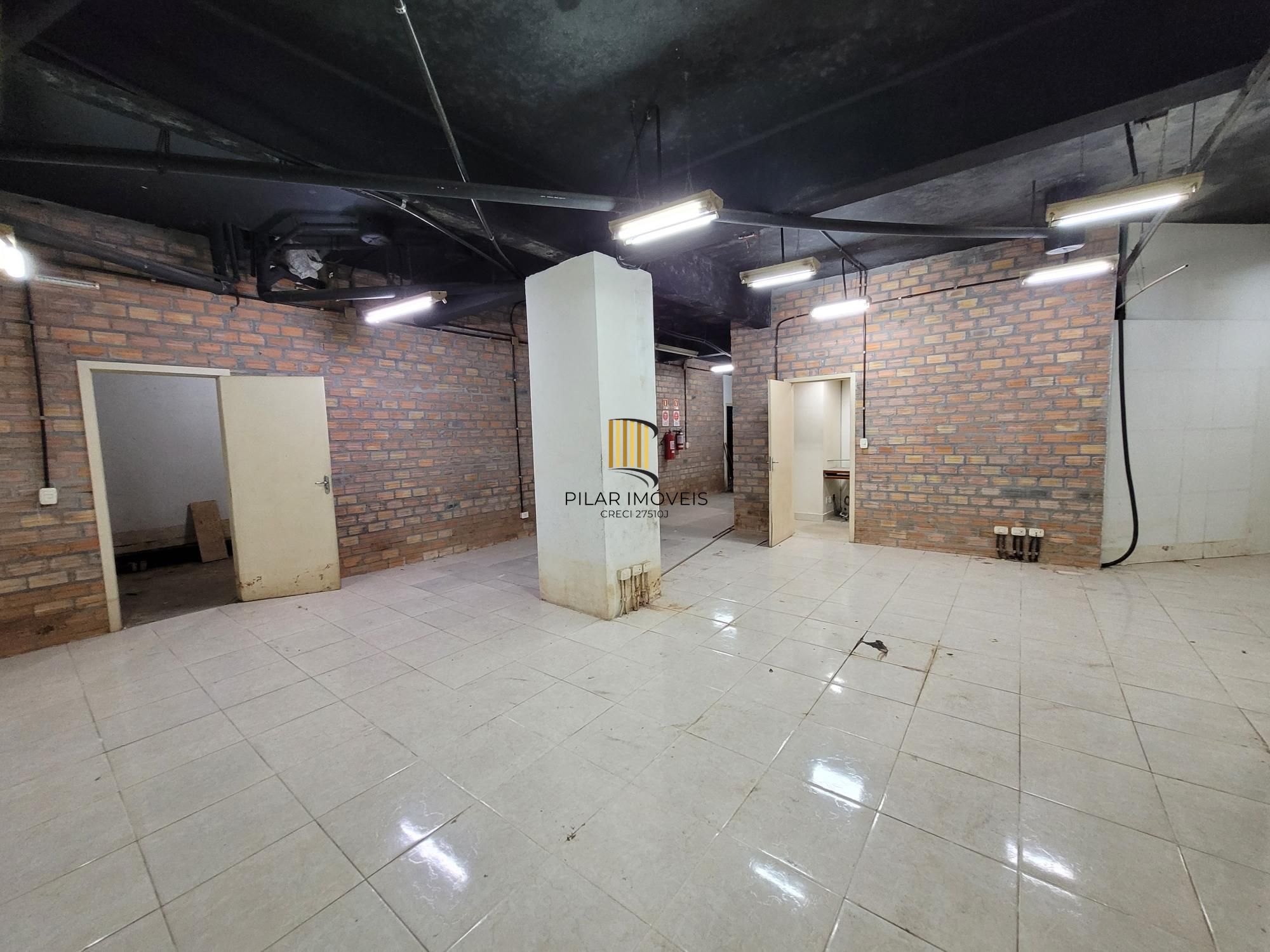 🏙️ Loja comercial para locação no Centro Histórico!