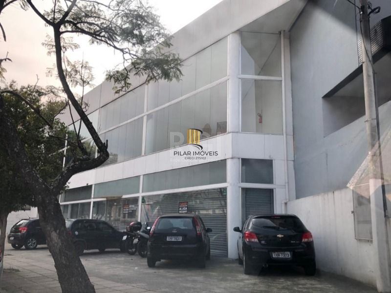 Loja para Venda - 165.27m², 0 dormitórios, 4 vagas - Petrópolis
