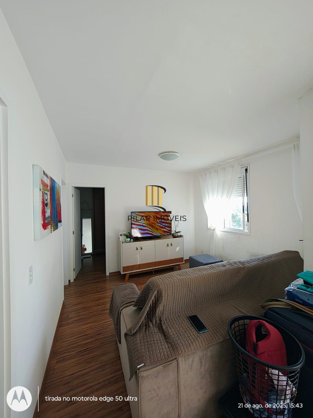 VENDE | MOBILIADO | VISTA DEFINIDA NA ASSIS BRASIL 4908