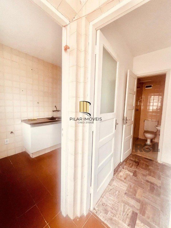 Apartamento 2 dormitórios no bairro Floresta