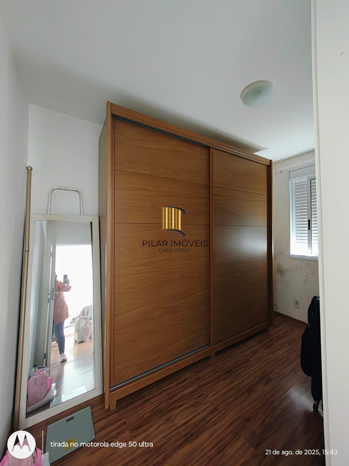 VENDE | MOBILIADO | VISTA DEFINIDA NA ASSIS BRASIL 4908