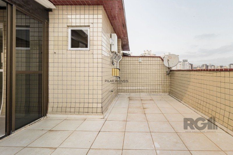 Cobertura 1 dormitório no bairro Passo da Areia