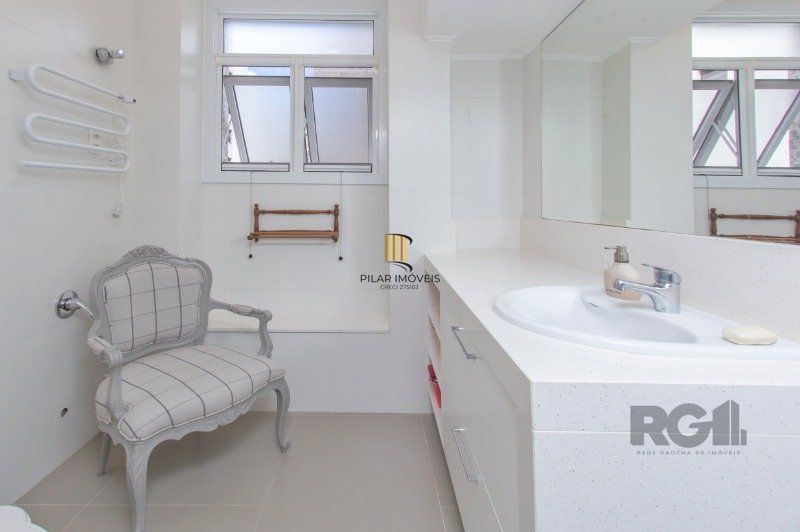 Apartamento 3 dormitórios no bairro Moinhos de Vento