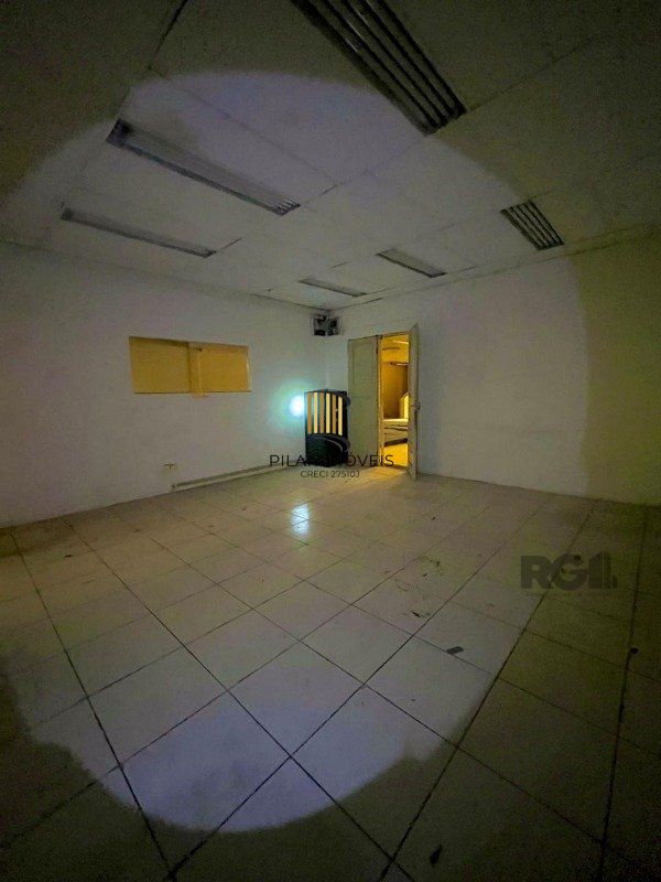 Prédio Comercial no bairro São João