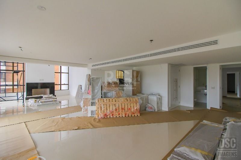 Apartamento para Venda - 303m², 4 dormitórios, sendo 4 suites, 4 vagas - Bela Vista