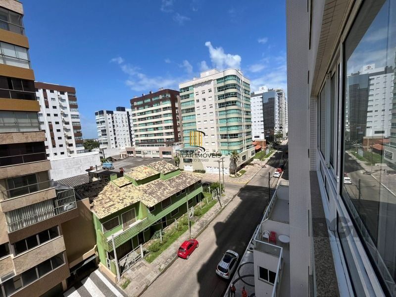Apartamento para Venda - 300m², 6 dormitórios, sendo 5 suites, 4 vagas - Centro
