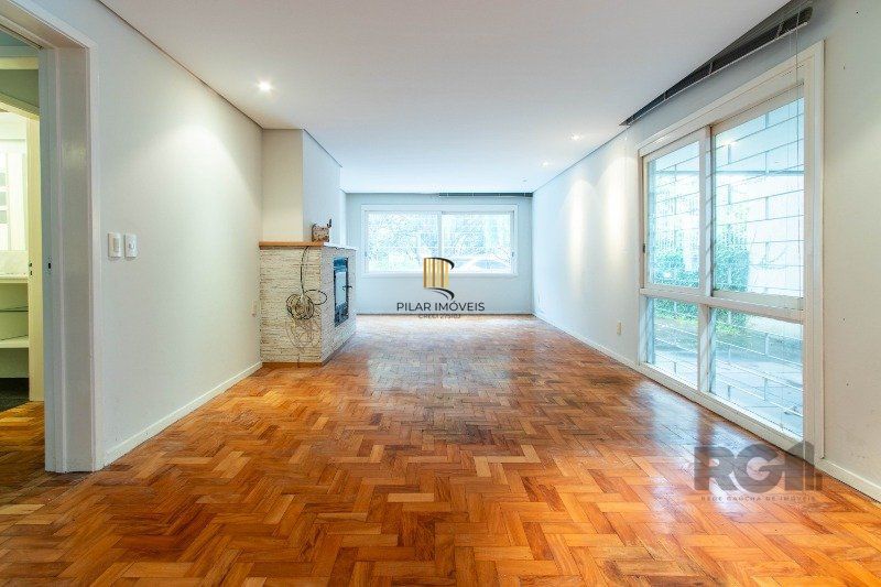 Casa 5 dormitórios no bairro Boa Vista