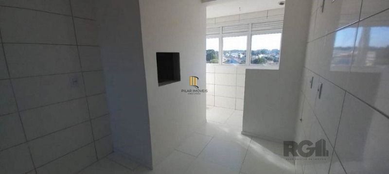 Apartamento 2 dormitórios no bairro Vila Silveira Martins