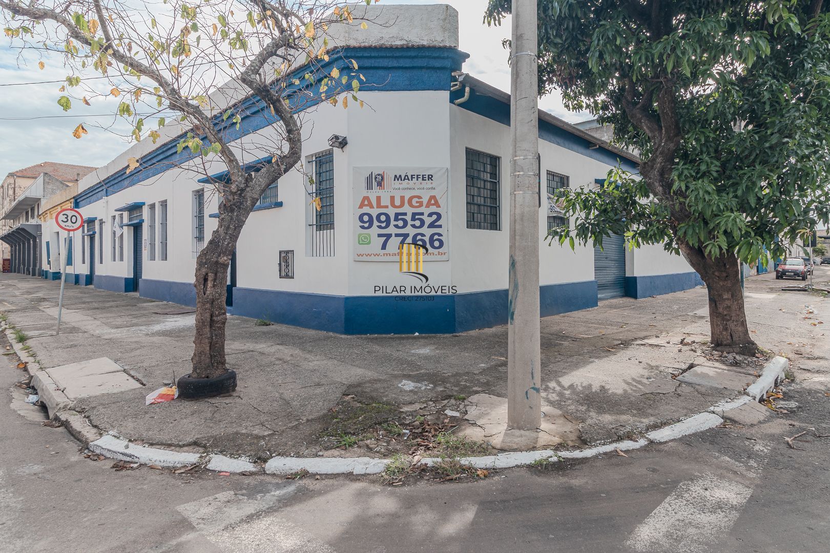 Pavilhão no bairro São Geraldo