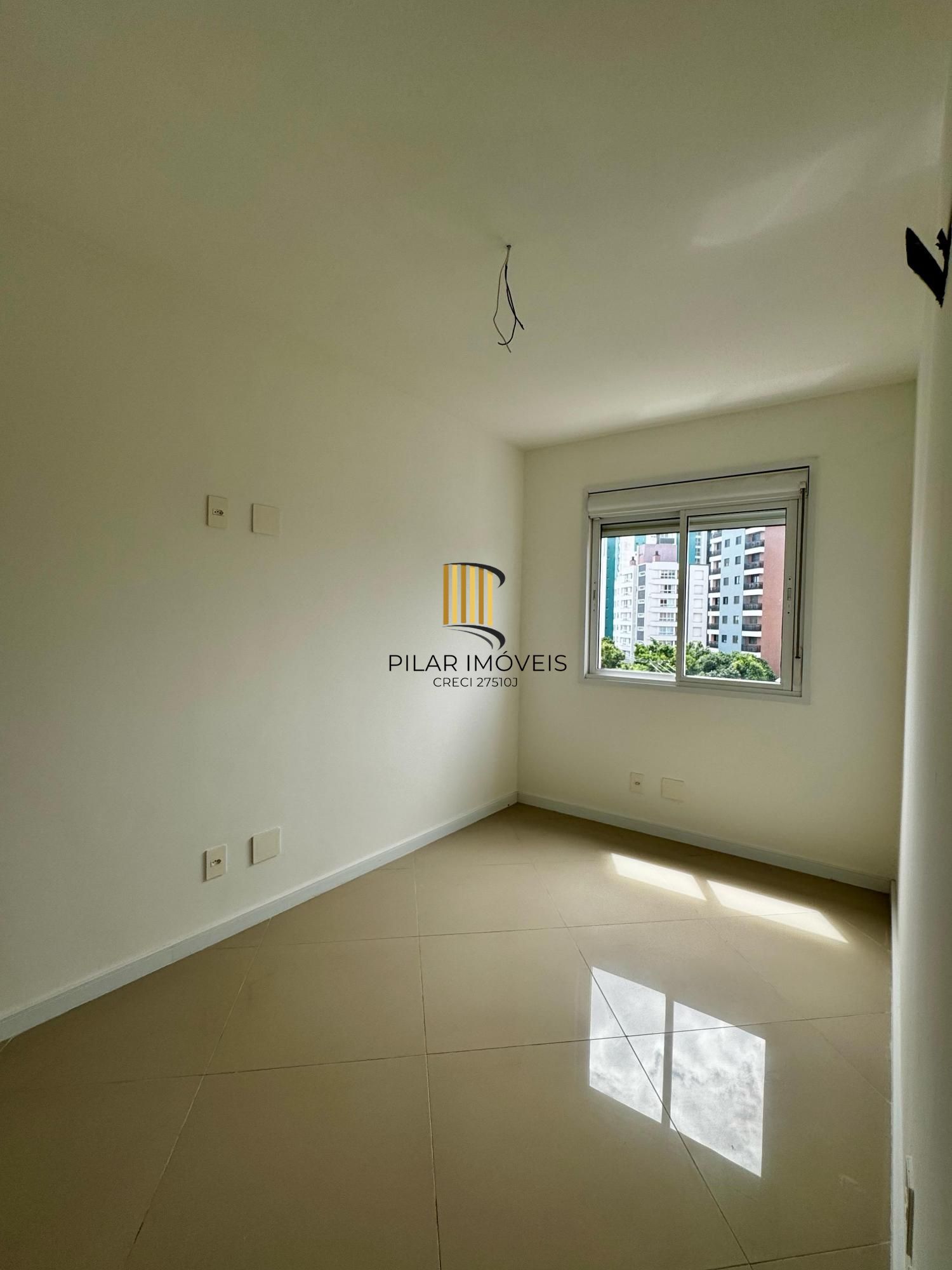 Apartamento 3 dormitórios no bairro Passo da Areia
