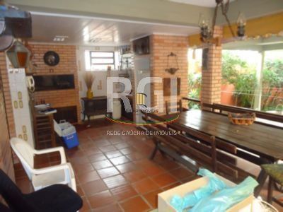 Casa para Venda - 330m², 4 dormitórios, 2 vagas - Glória