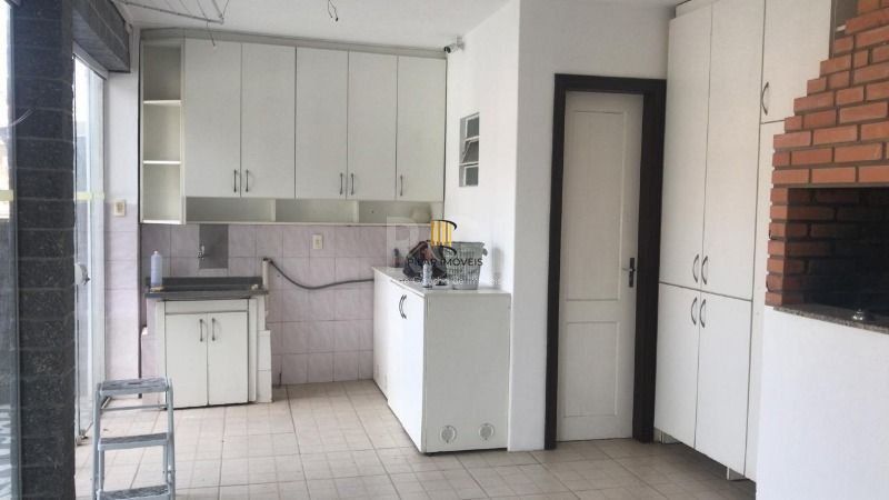 Casa para Venda - 242m², 3 dormitórios, sendo 1 suites, 3 vagas - Aberta dos Morros