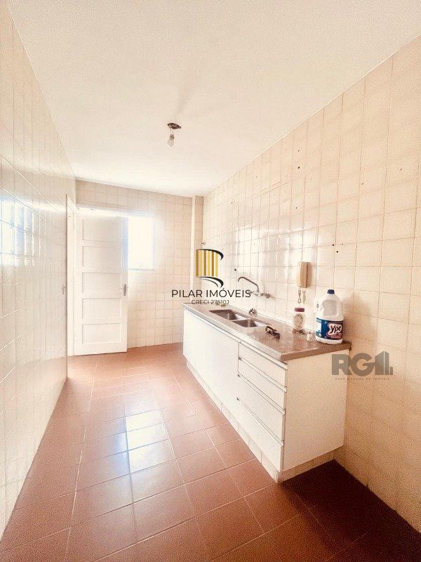Apartamento 2 dormitórios no bairro Floresta