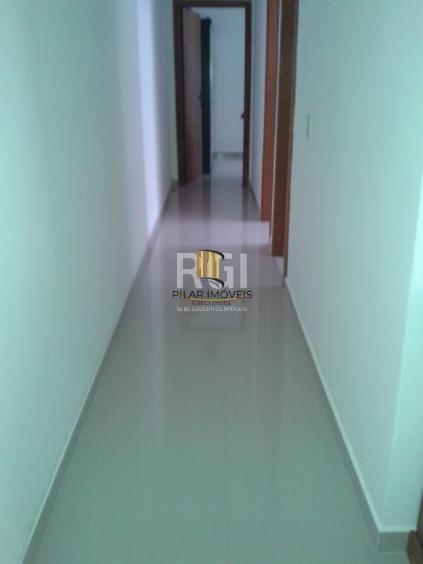 🏢 Apartamento à venda – Av. Farrapos