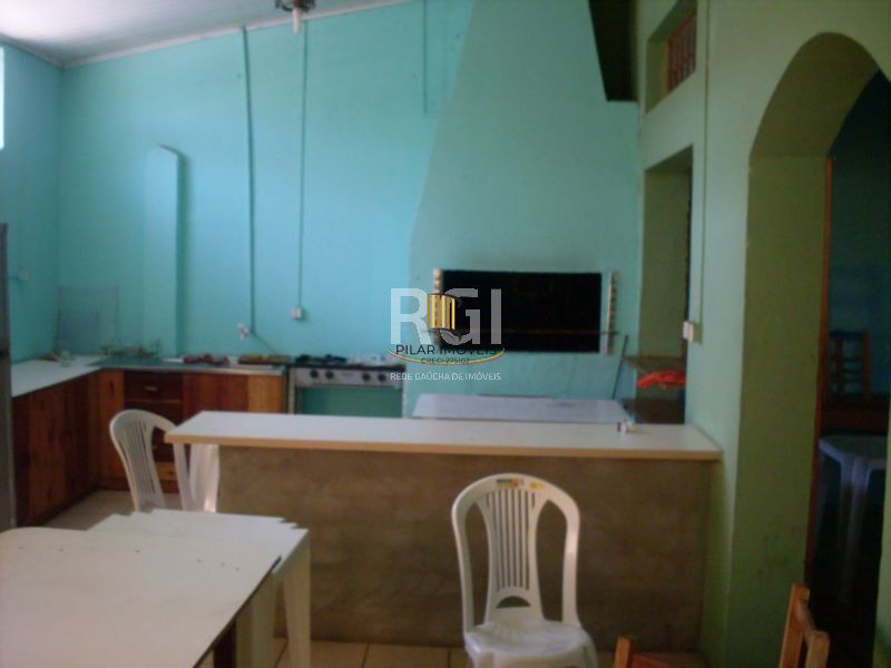 Predio para Venda - 380m², 6 dormitórios, Sarandí