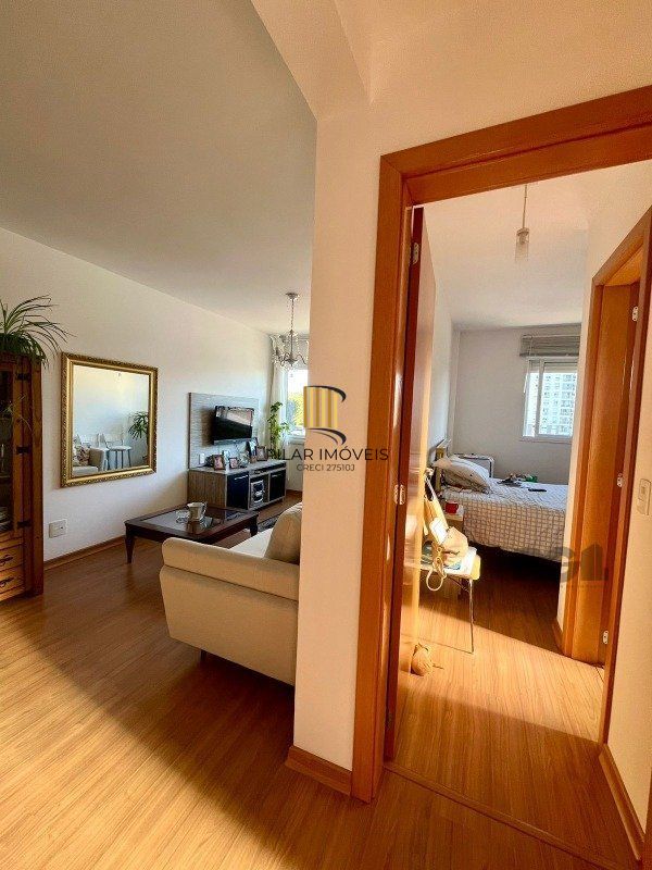 Apartamento para Venda - 58m², 2 dormitórios, sendo 1 suites, 2 vagas - Cristo Redentor