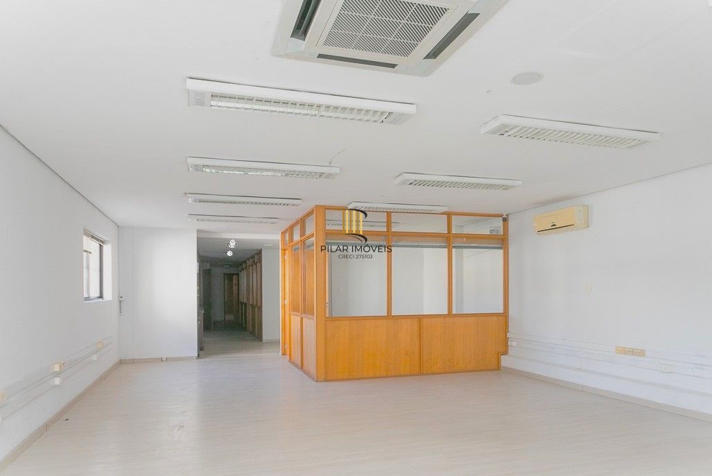 🏢 Prédio Comercial no bairro Auxiliadora — quase esquina com a Cristóvão Colombo!