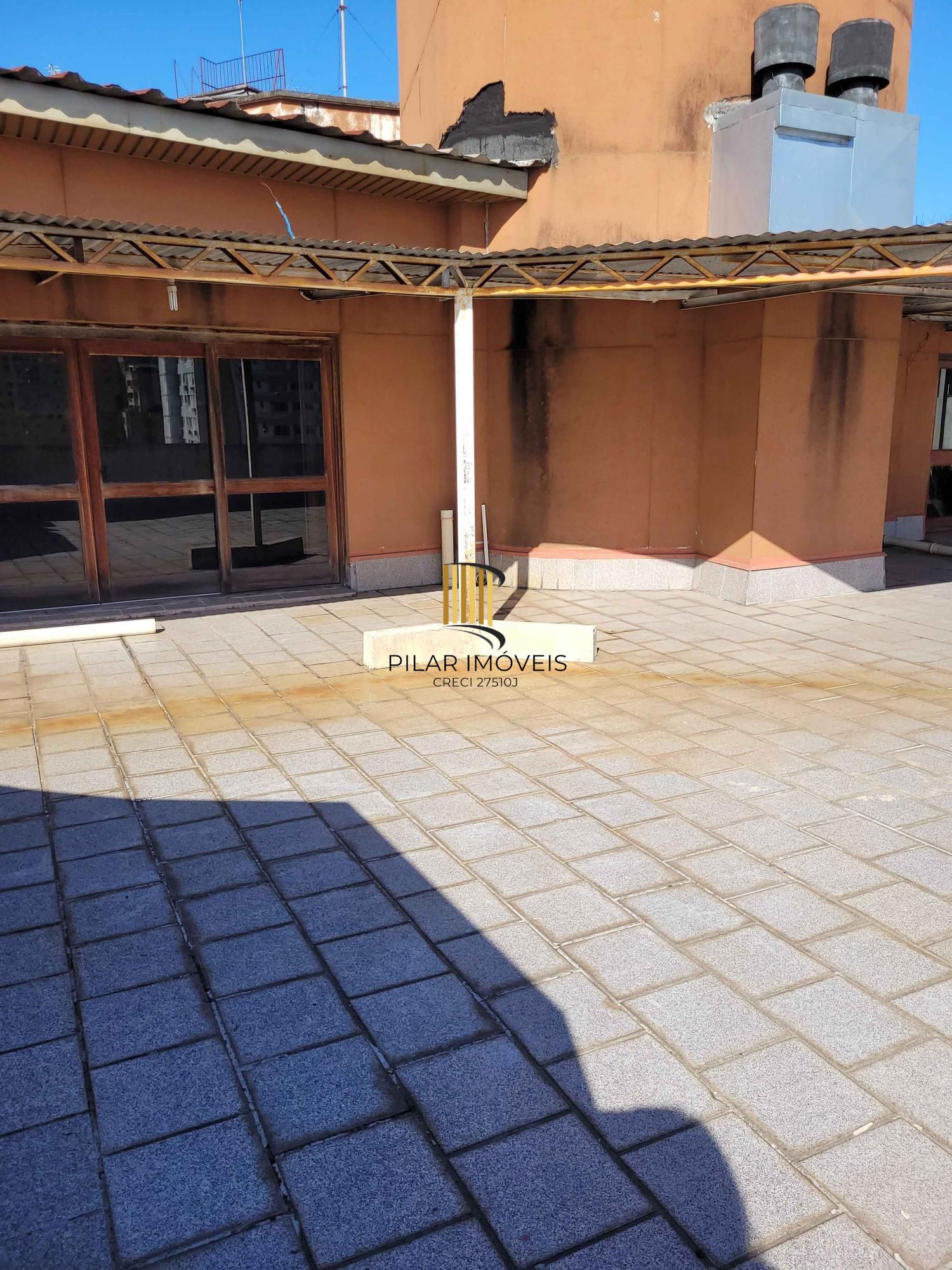 🏢 Conjunto de Salas Comerciais na barros cassal esquina Farrapos