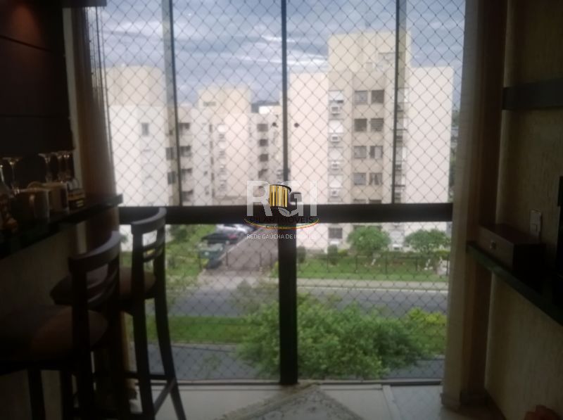 Apartamento para Venda - 68.28m², 3 dormitórios, 1 vaga - Sarandí
