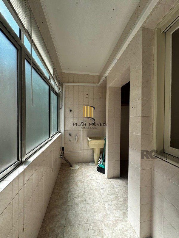 Apartamento 2 dormitórios no bairro Moinhos de Vento