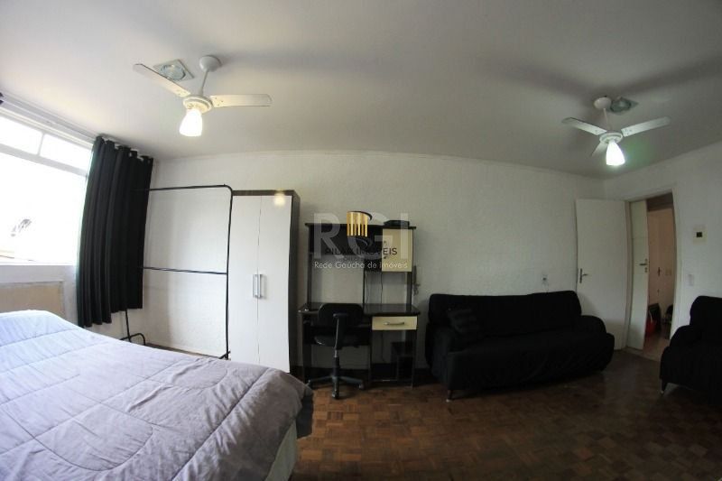 🏢 EXCELENTE APARTAMENTO À VENDA – Av. da Azenha | Porto Alegre