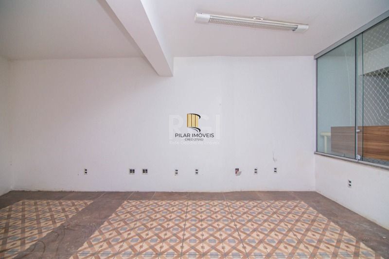 Loja para Venda - 246.18m², 0 dormitórios, 2 vagas - Independência