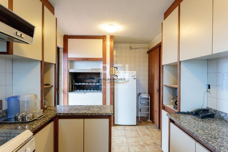Predio para Venda - 1024m², 0 dormitórios, 9 vagas - São João