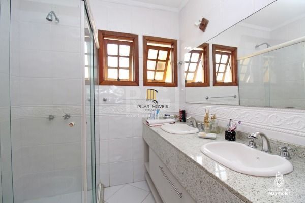Casa para Venda - 208.06m², 3 dormitórios, sendo 1 suites, 2 vagas - Altos do Ipê