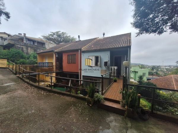 Casa Condominio em Porto Alegre, no bairro Espírito Santo, com 3 dormitório(s), e 3 banheiros, à venda. - Pilar Imóveis