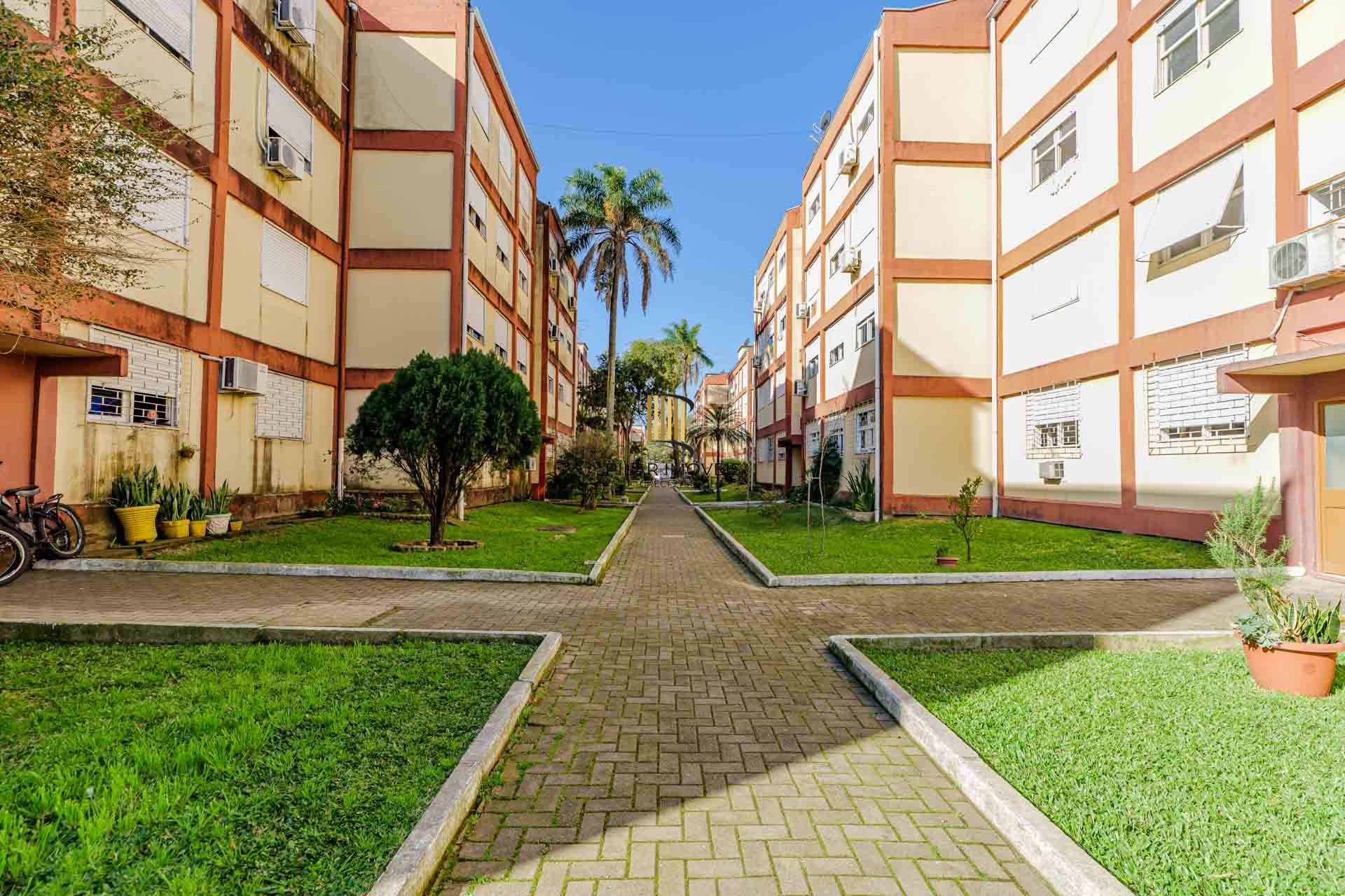 Apartamento com 2 dormitórios no Bairro Camaquã.