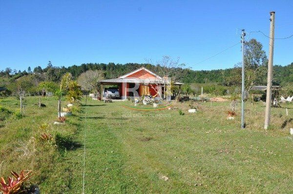 Sítio para Venda - 100m², 2 dormitórios, 1 vaga - Itapuã