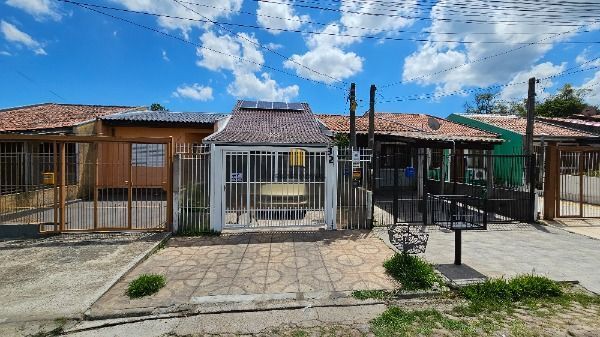 Casa para Venda - 62m², 2 dormitórios, 2 vagas - Hípica