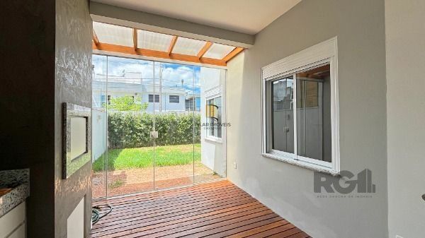 Casa Condominio em Porto Alegre, no bairro Aberta Dos Morros, com 3 dormitório(s), à venda.