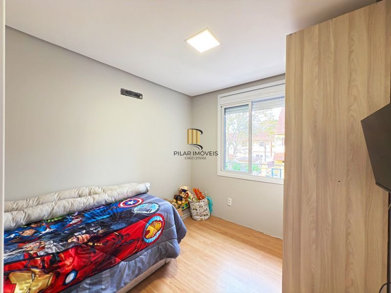 Casa 4 dormitórios no bairro Camaquã