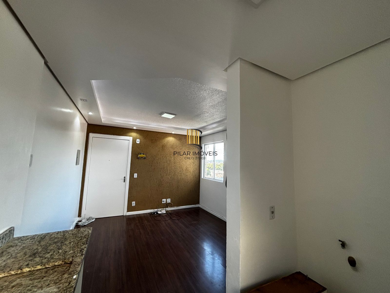 Apartamento 2dorm, sala/cozinha, banheiro. Aceita venda assistida!