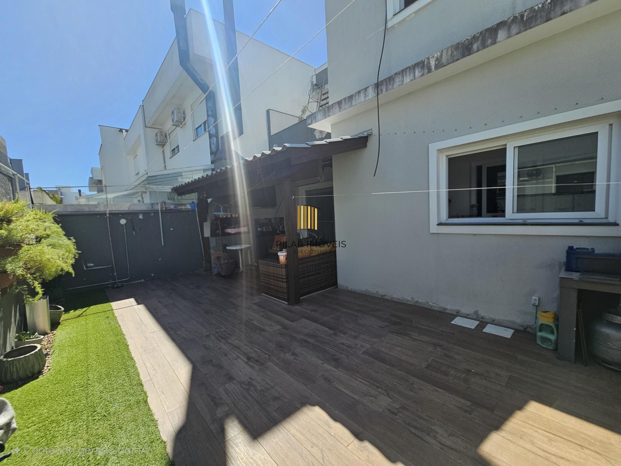 Casa de Condomínio 3 dormitórios no bairro Hípica