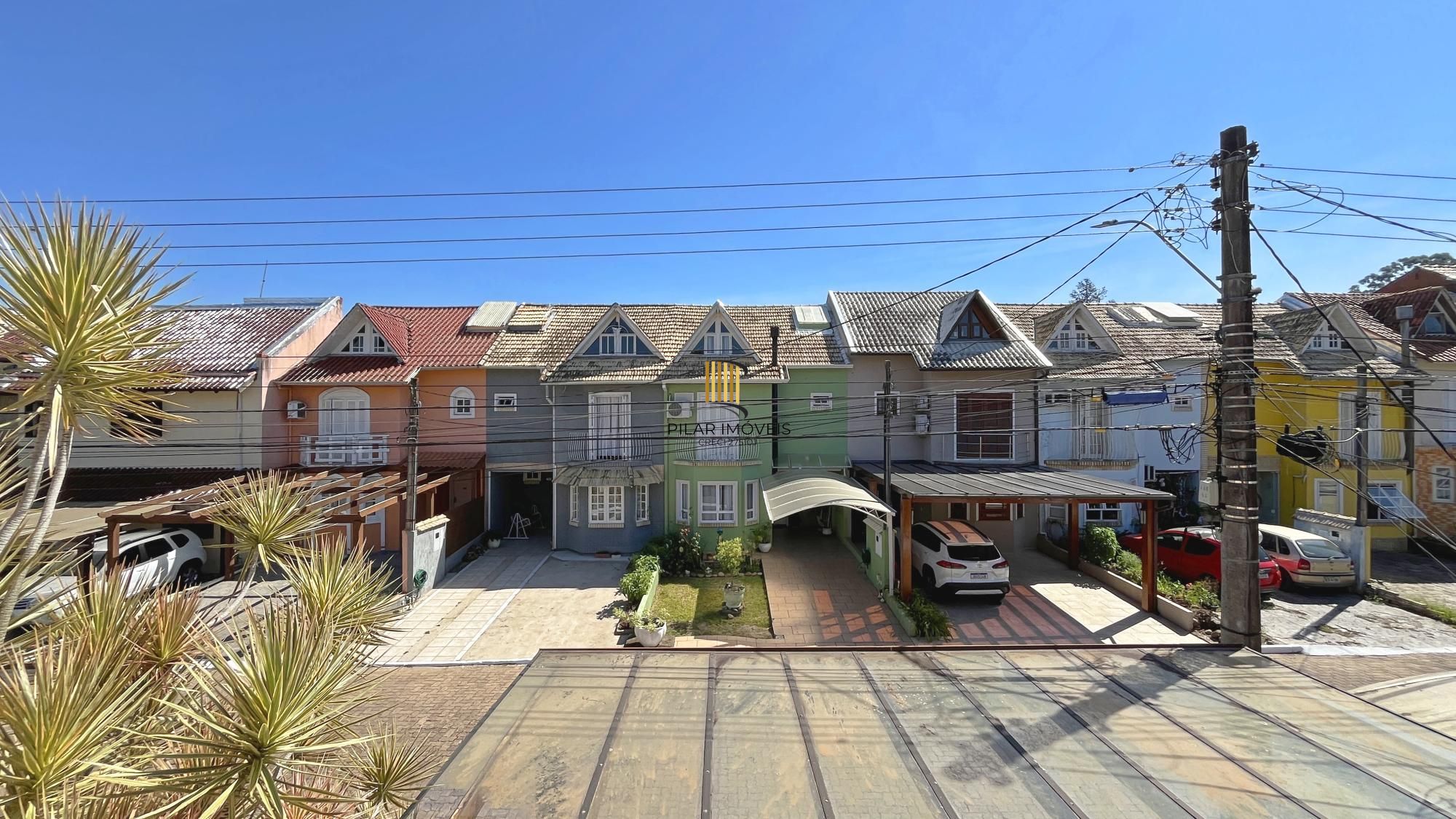 Casa de Condomínio 3 dormitórios no bairro Guarujá