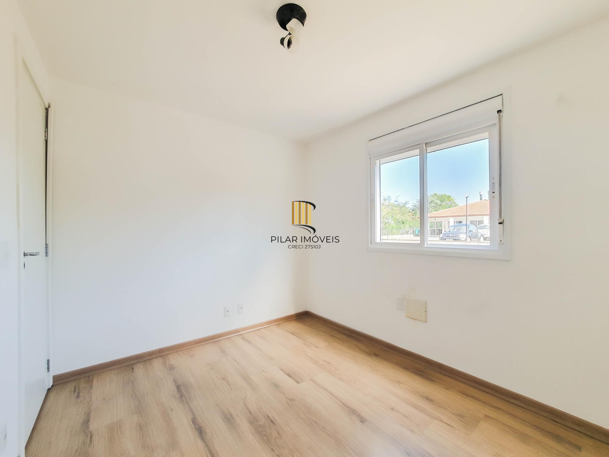 Apartamento em Porto Alegre, no bairro Vila Nova, com 2 dormitório(s), e 2 banheiros, à venda.