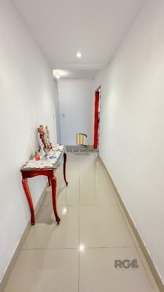 Casa para Venda - 137m², 3 dormitórios, sendo 1 suites, 3 vagas - Imperial Parque
