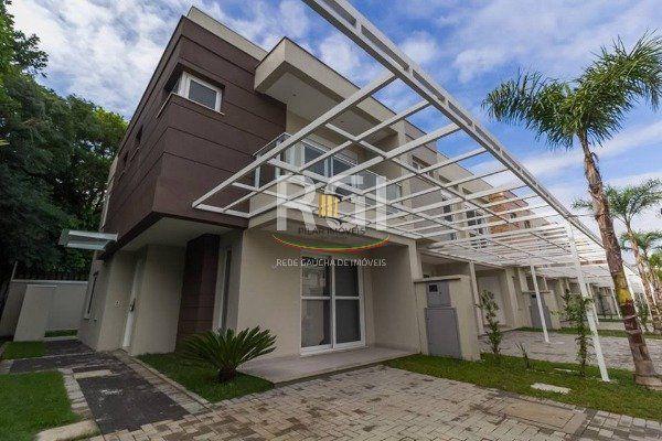 Casa Condominio para Venda - 191m², 3 dormitórios, sendo 1 suites, 2 vagas - Vila Nova
