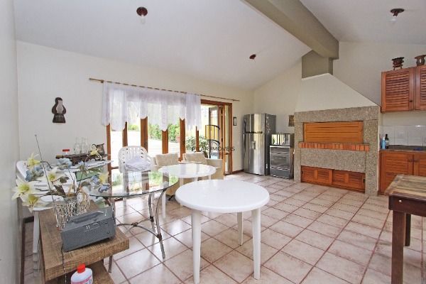 Casa para Venda - 287.96m², 4 dormitórios, sendo 1 suites, 4 vagas - Imperial Parque