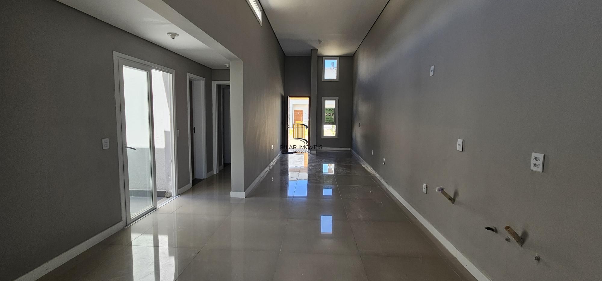 Casa Condominio para Venda - 102m², 3 dormitórios, sendo 1 suites, 2 vagas - Hípica