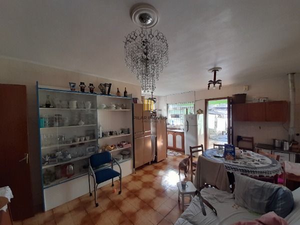 Casa para Venda - 140m², 2 dormitórios, 2 vagas - Hípica