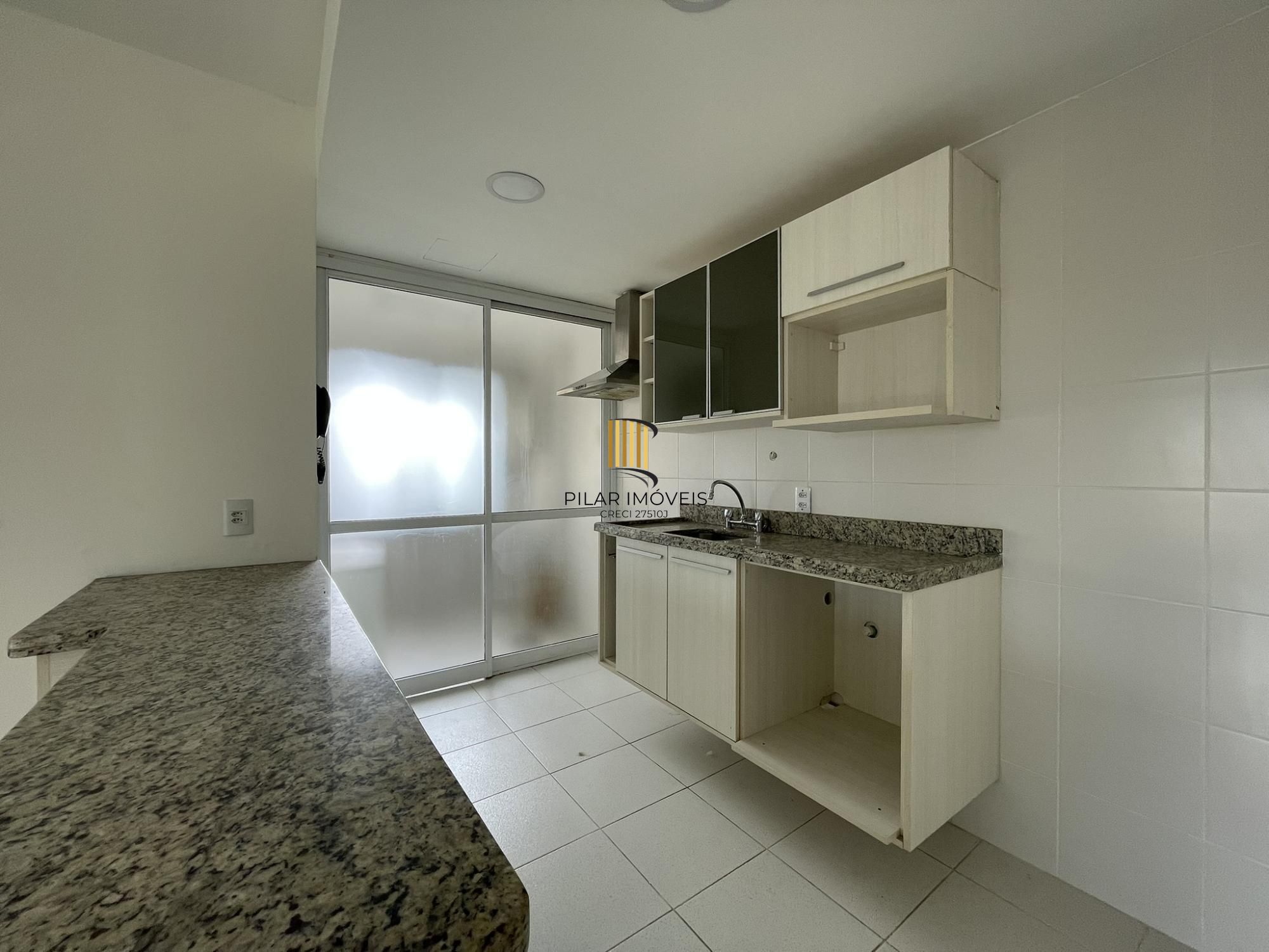 Excelente apto próximo ao Shopping Bourbon Teresópolis de 2 dormitórios com suíte em andar alto